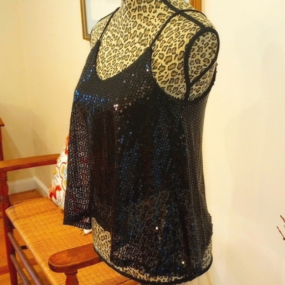 Maite Perroni Sequined Camisole Top Size:M Color:Black - Picture 2 of 10